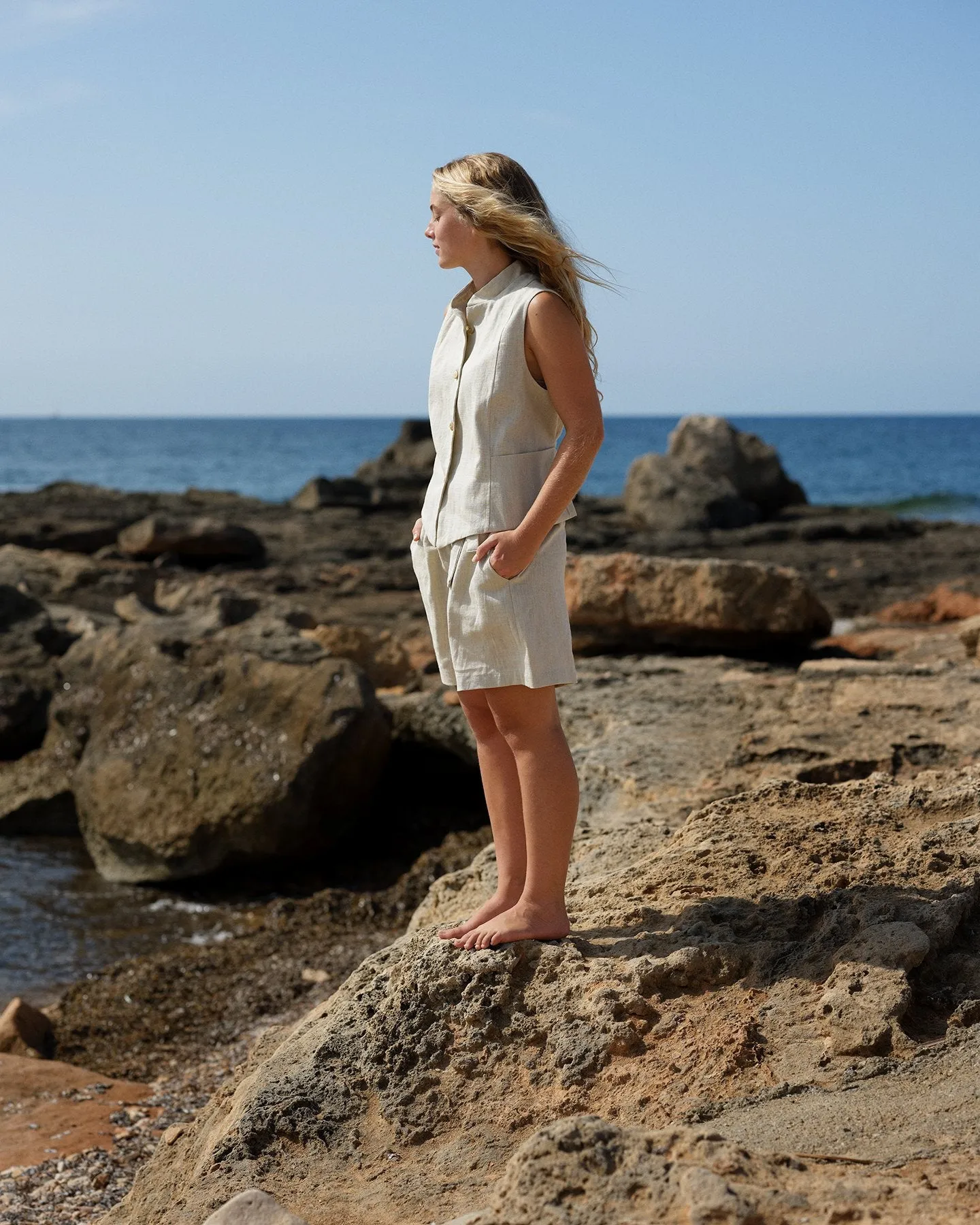 Sarga Canvas Linen Shorts