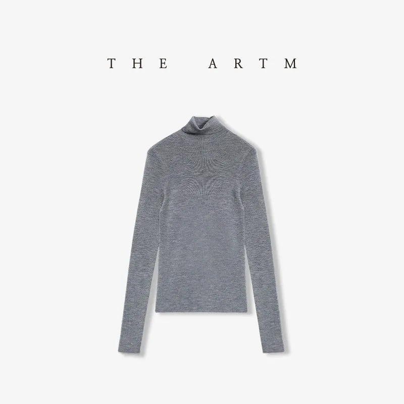 Seamless Turtleneck Sweater