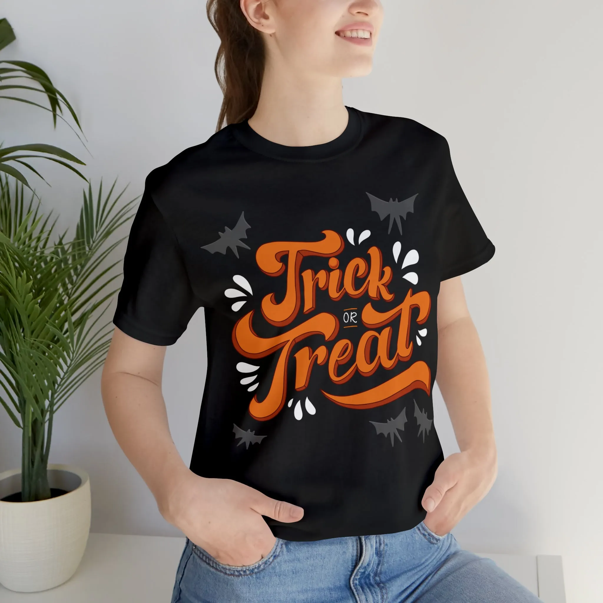 Spooktacular 'Trick or Treat' Halloween Graphic T-Shirt