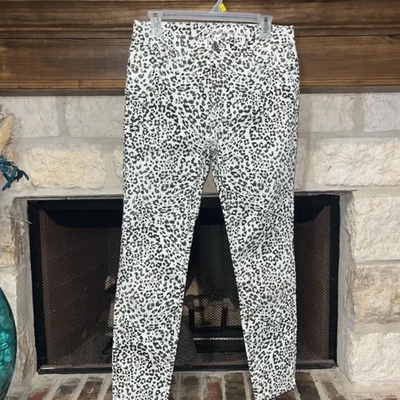 Tommy Bahama Green Cheetah Print Ella Twill High-Rise Denim Jeans