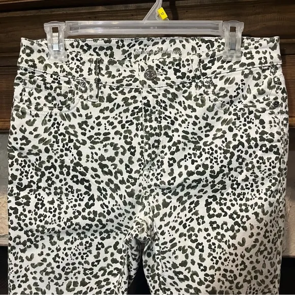 Tommy Bahama Green Cheetah Print Ella Twill High-Rise Denim Jeans