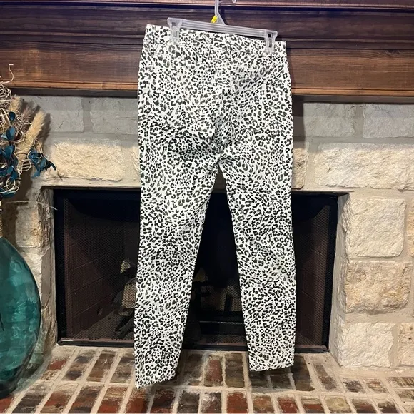 Tommy Bahama Green Cheetah Print Ella Twill High-Rise Denim Jeans