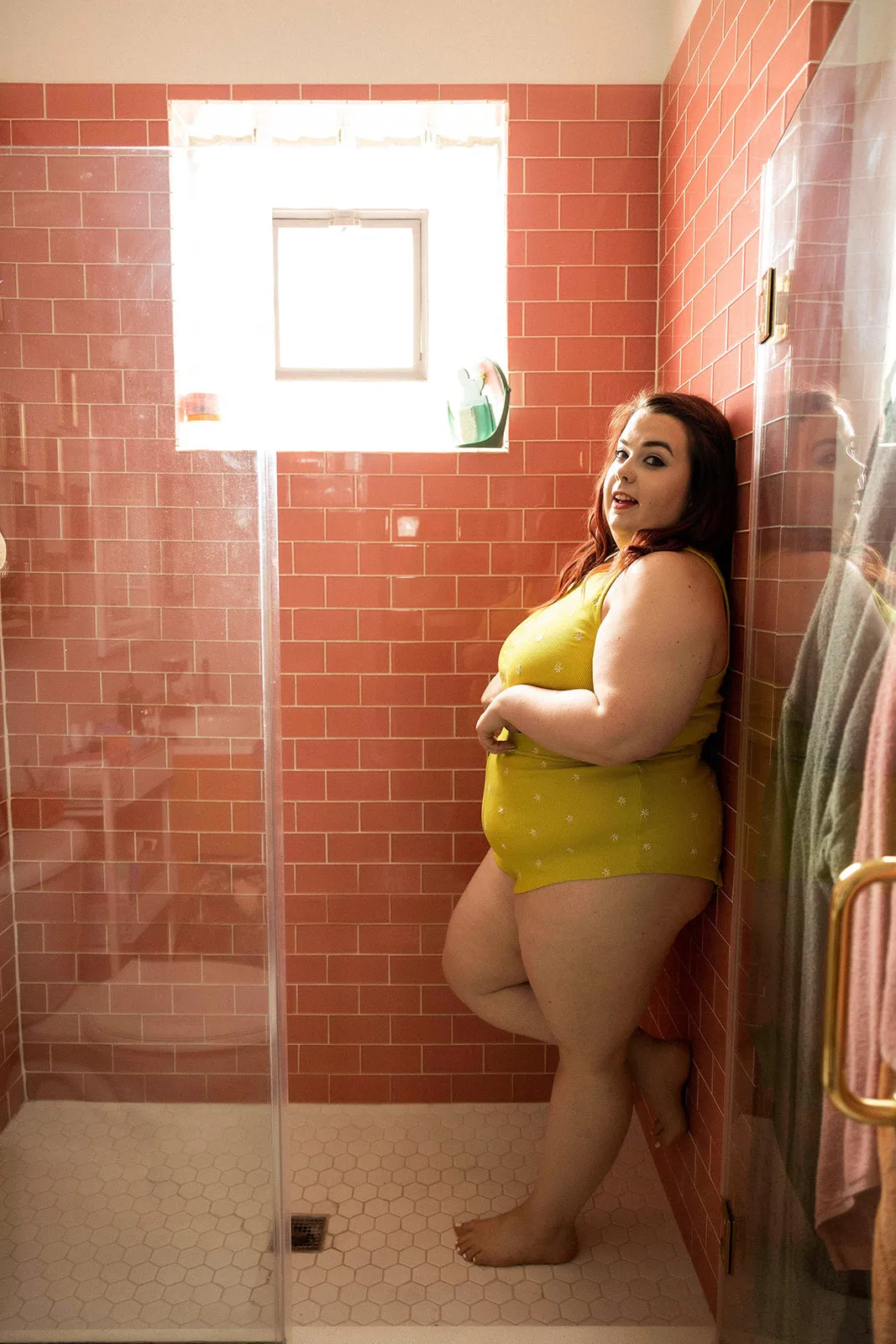 vada winter x discreture rib sleep short in daisy chartreuse