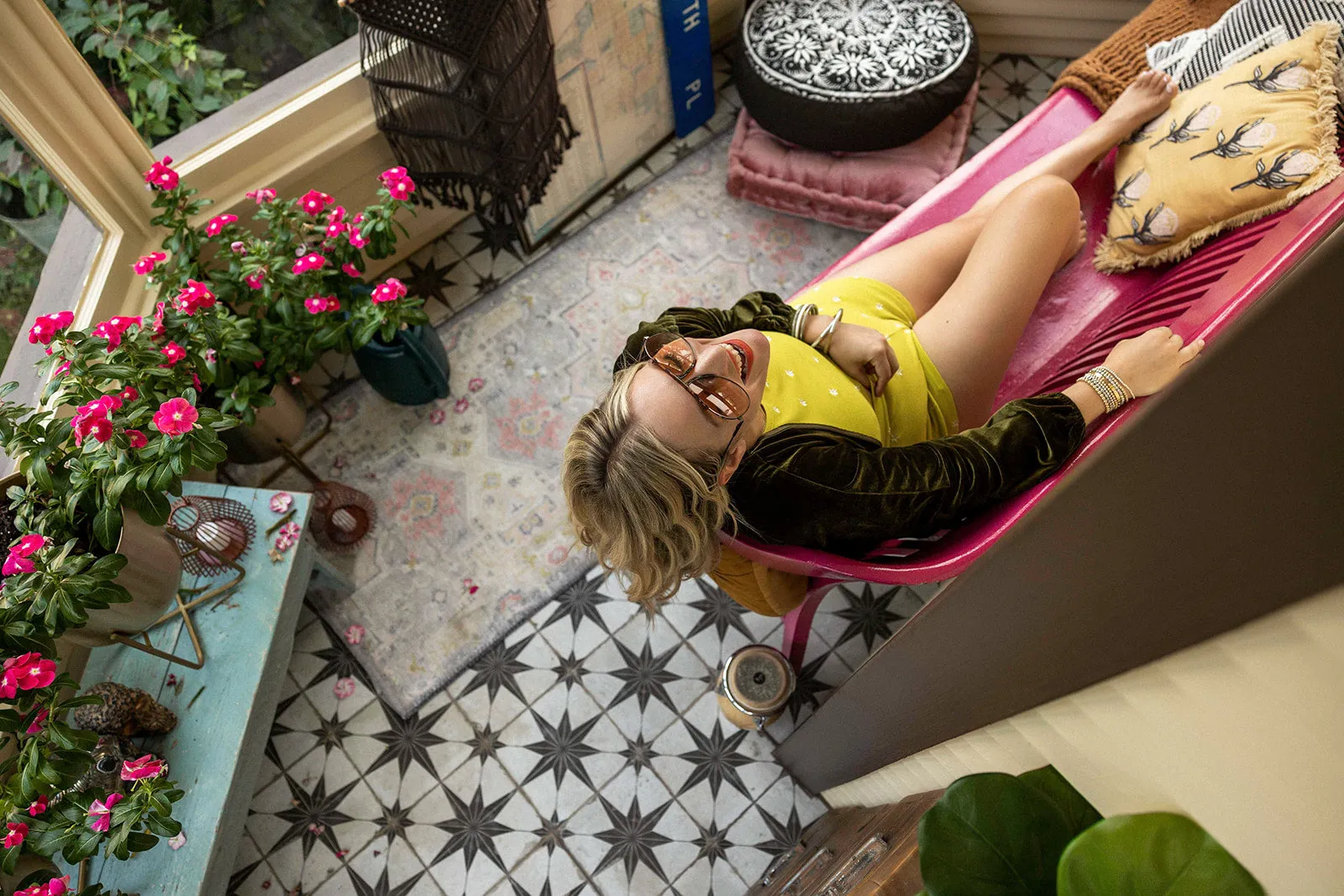 vada winter x discreture rib sleep short in daisy chartreuse