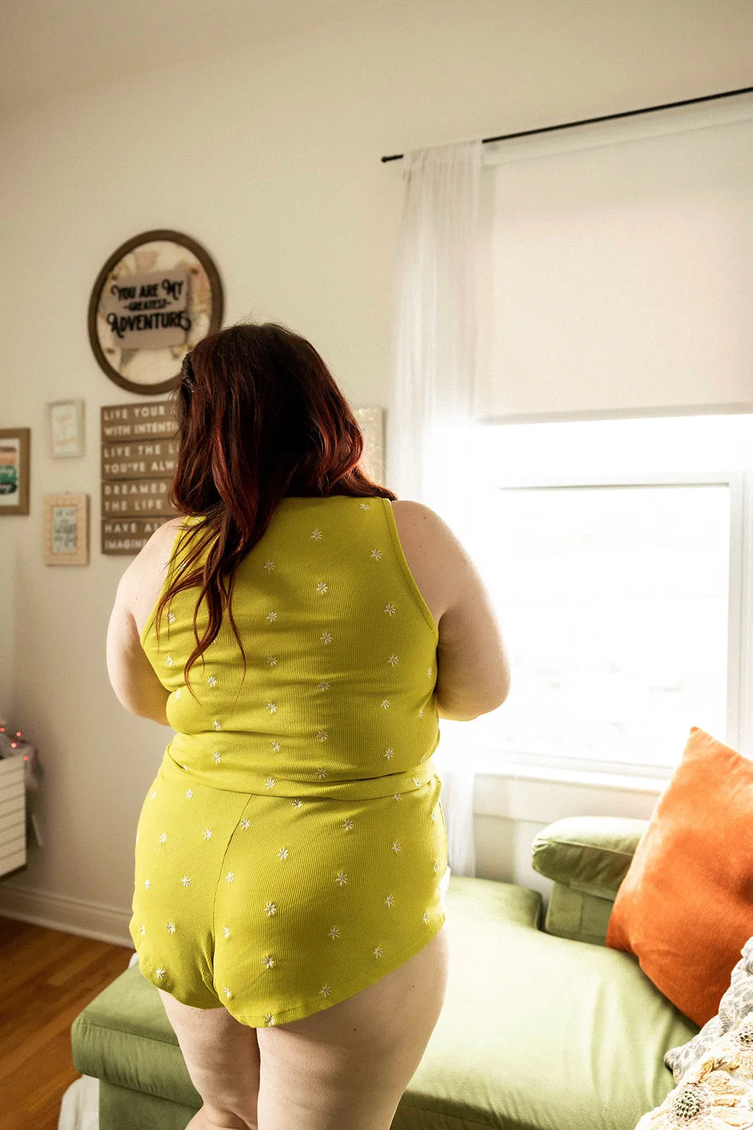 vada winter x discreture rib sleep short in daisy chartreuse
