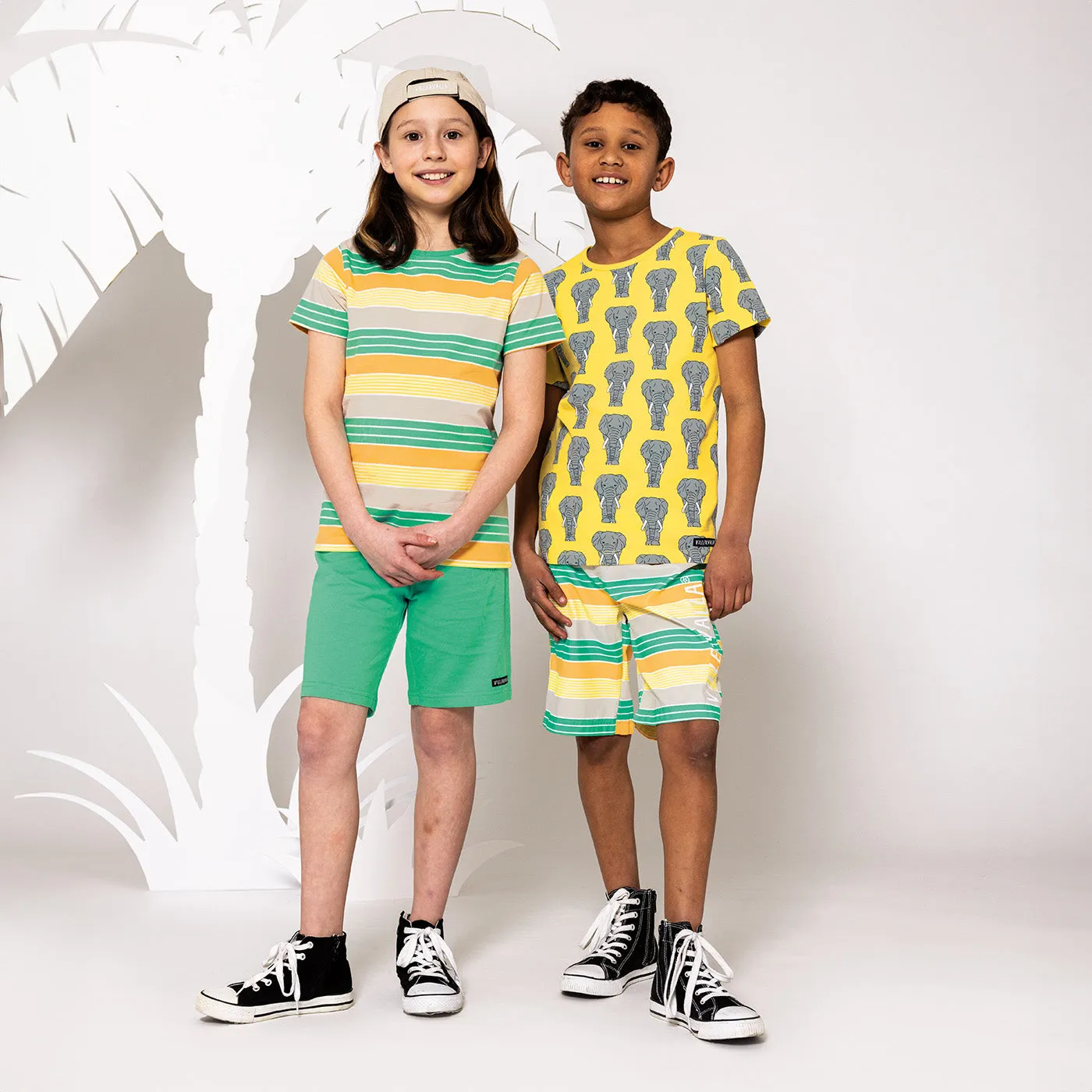 Villervalla Relaxed College Shorts-Cactus Green  - Kids organic summer shorts