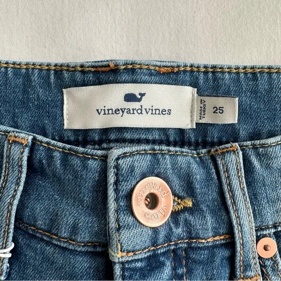 Vineyard Vines Jamie Corded Denim Shorts