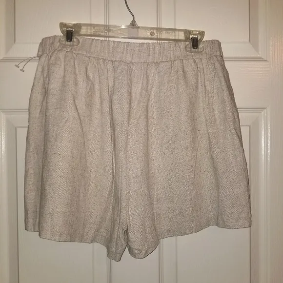 Womens Khaki Shorts Attached Fanny Pak And Pocket