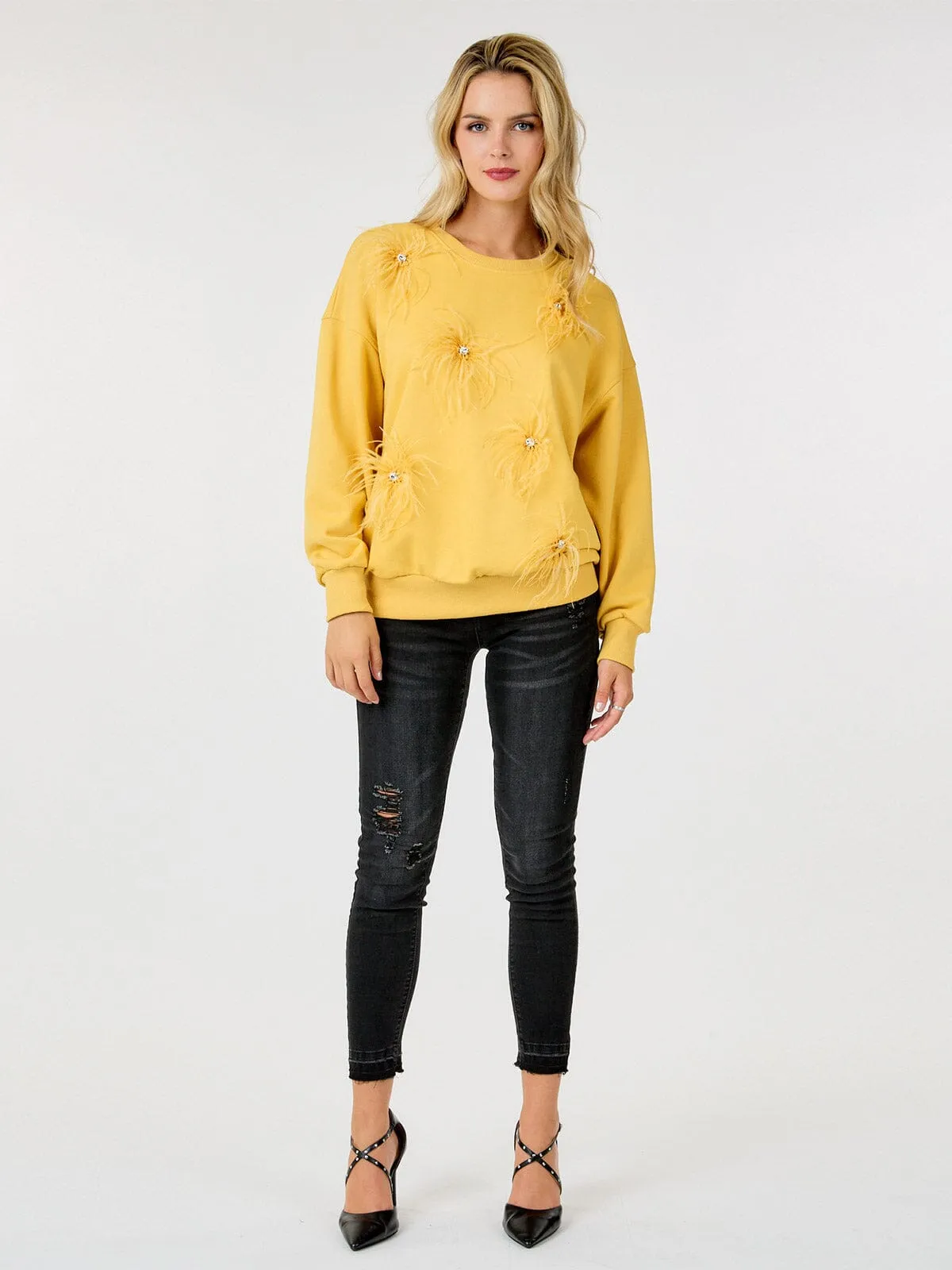 WOMEN'S LONG SLEEVES STUDS FEATHER DETAILED PULLOVER SWEATER